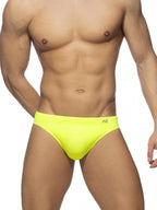Men’s Solid Color Swim Briefs with Removable Pad