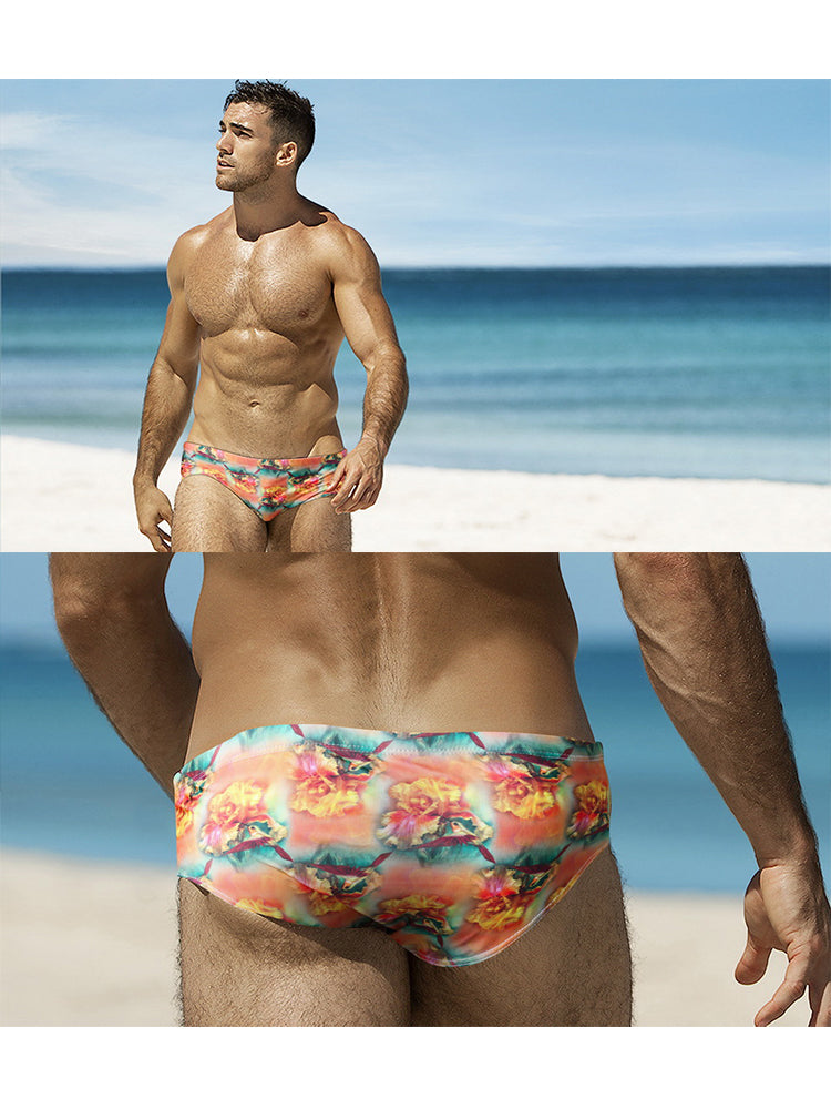 Men's Lightweight Low-Rise Bold Prints Swim Briefs & Trunks