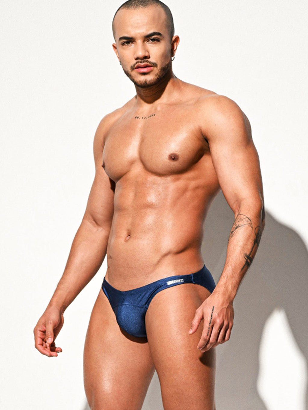 Men’s Sexy Low-rise Shiny Swim Briefs